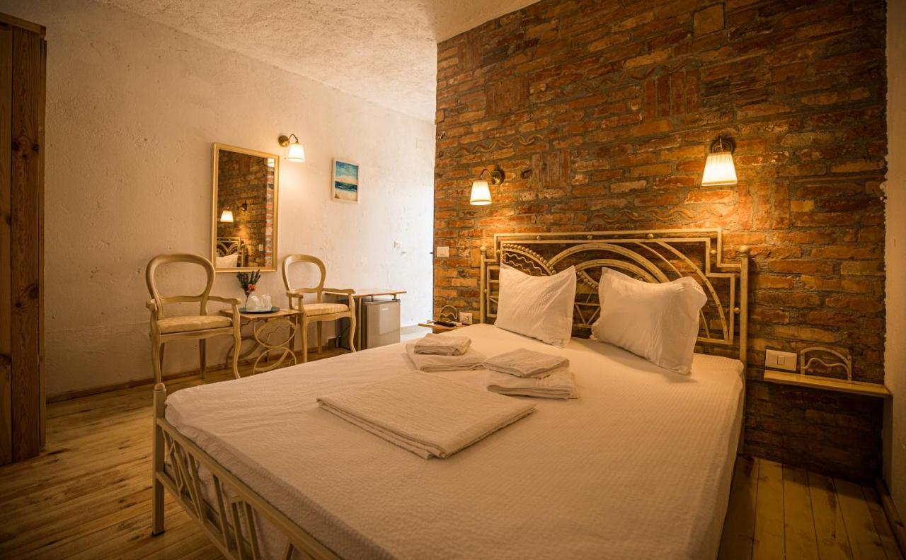 Sunny Border (Adults Only) Hotel Vama Veche Bagian luar foto